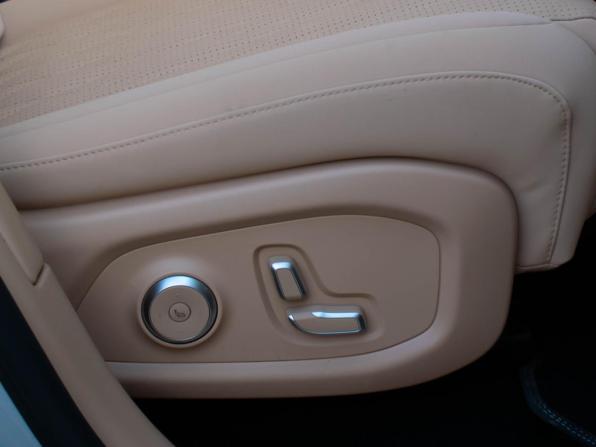 Exeed Exlantix ET с пробегом 2025 года, цена 5 099 000 рублей, 6000 км, внедорожник, Автокод Объявления