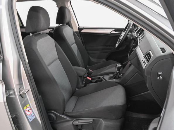 Volkswagen Tiguan II Рестайлинг с пробегом 2021 года, цена 2 649 000 рублей, 109878 км, внедорожник, Автокод Объявления