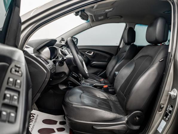 Hyundai ix35 I с пробегом 2012 года, цена 1 299 000 рублей, 130071 км, внедорожник, Автокод Объявления