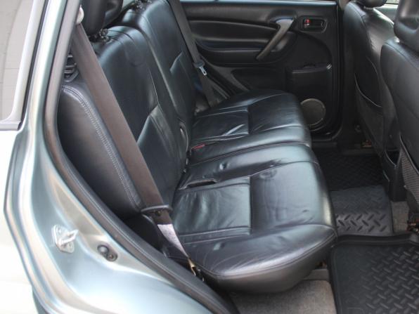 Toyota RAV4 II (XA20) Рестайлинг с пробегом 2004 года, цена 779 000 рублей, 384078 км, внедорожник, Автокод Объявления