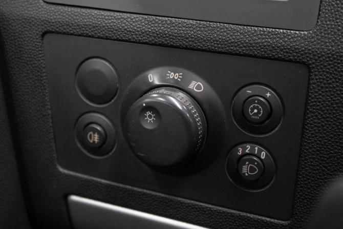 Opel Zafira B Рестайлинг с пробегом 2012 года, цена 599 000 рублей, 286508 км, минивэн, Автокод Объявления