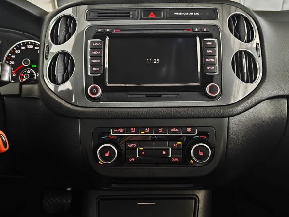Volkswagen Tiguan I Рестайлинг с пробегом 2012 года, цена 1 197 000 рублей, 247000 км, внедорожник, Автокод Объявления