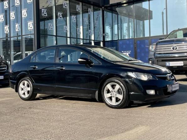 Honda Civic VIII с пробегом 2007 года, цена 655 000 рублей, 268200 км, седан, Автокод Объявления