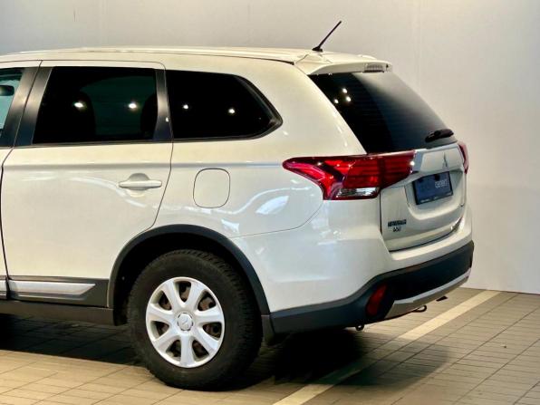 Mitsubishi Outlander III Рестайлинг 2 с пробегом 2015 года, цена 1 613 000 рублей, 145251 км, внедорожник, Автокод Объявления