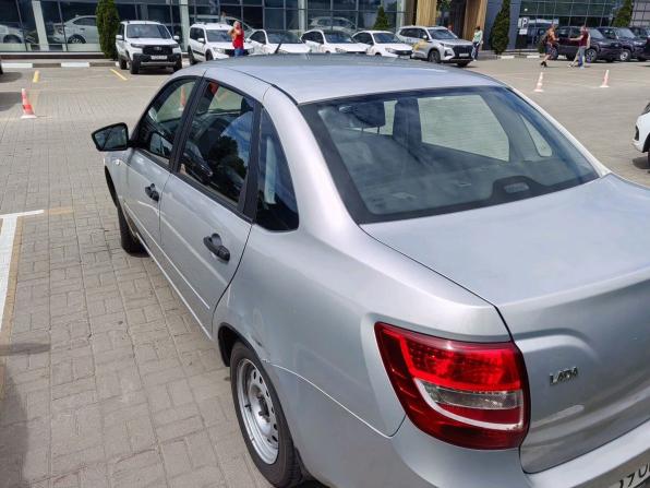 Lada (ВАЗ) Granta I Рестайлинг с пробегом 2018 года, цена 320 000 рублей, 344197 км, седан, Автокод Объявления