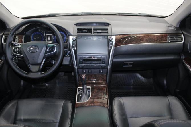 Toyota Camry VII (XV50) Рестайлинг 2 с пробегом 2017 года, цена 2 050 000 рублей, 112927 км, седан, Автокод Объявления