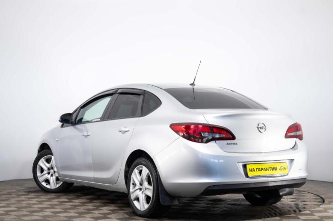 Opel Astra J Рестайлинг с пробегом 2012 года, цена 799 000 рублей, 201000 км, седан, Автокод Объявления