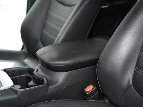 Toyota RAV4 V (XA50) с пробегом 2019 года, цена 2 940 000 рублей, 131000 км, внедорожник, Автокод Объявления