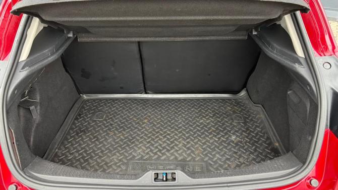 Renault Megane III с пробегом 2010 года, цена 750 000 рублей, 173238 км, хэтчбек, Автокод Объявления