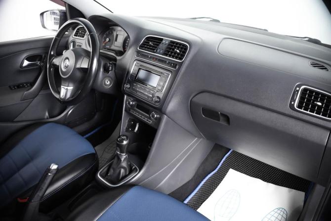 Volkswagen Polo V с пробегом 2013 года, цена 849 000 рублей, 227500 км, седан, Автокод Объявления