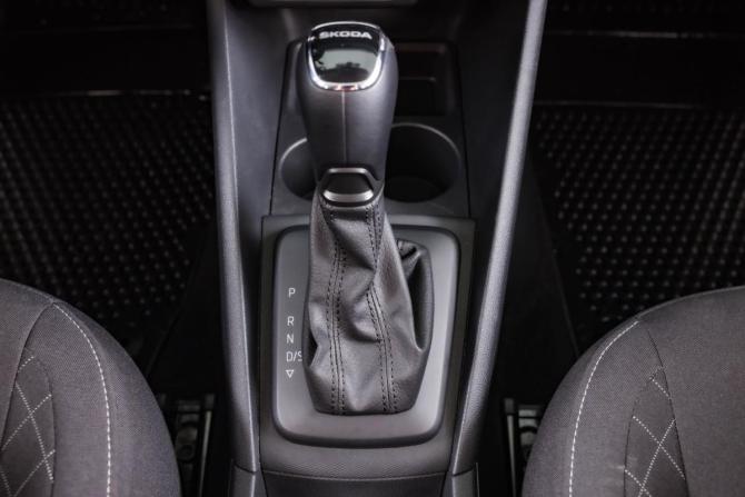 Skoda Rapid II с пробегом 2021 года, цена 2 409 000 рублей, 31521 км, лифтбек, Автокод Объявления