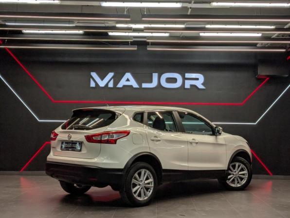 Nissan Qashqai II с пробегом 2016 года, цена 1 500 000 рублей, 102386 км, внедорожник, Автокод Объявления