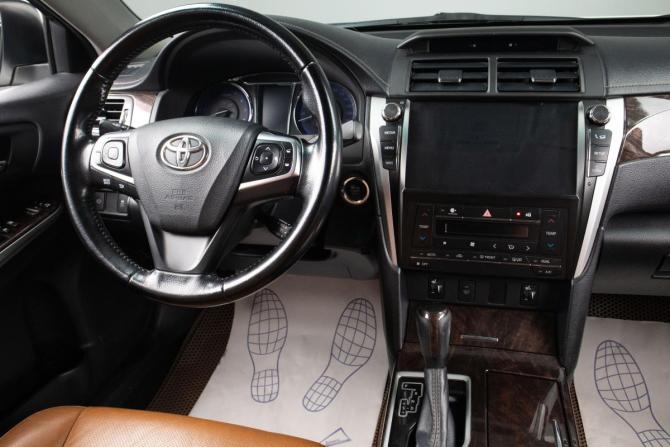 Toyota Camry VII (XV50) Рестайлинг с пробегом 2017 года, цена 1 999 000 рублей, 197331 км, седан, Автокод Объявления