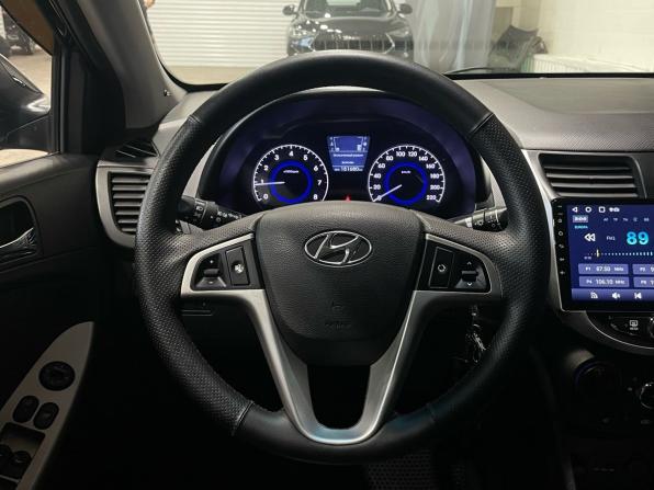Hyundai Solaris I с пробегом 2014 года, цена 780 000 рублей, 151656 км, седан, Автокод Объявления