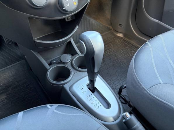 Chevrolet Spark III (M300) Рестайлинг с пробегом 2021 года, цена 965 000 рублей, 73000 км, хэтчбек, Автокод Объявления