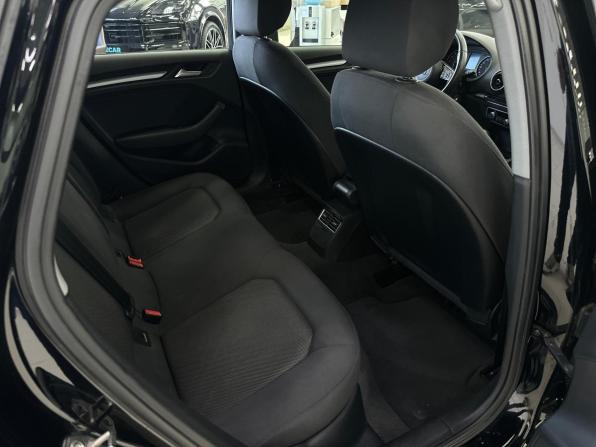 Audi A3 III (8V) Рестайлинг с пробегом 2018 года, цена 1 720 000 рублей, 131445 км, седан, Автокод Объявления