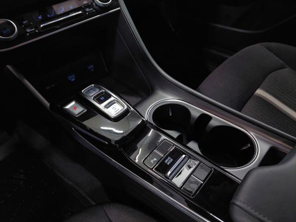 Hyundai Sonata VIII (DN8) с пробегом 2021 года, цена 2 400 000 рублей, 67346 км, седан, Автокод Объявления