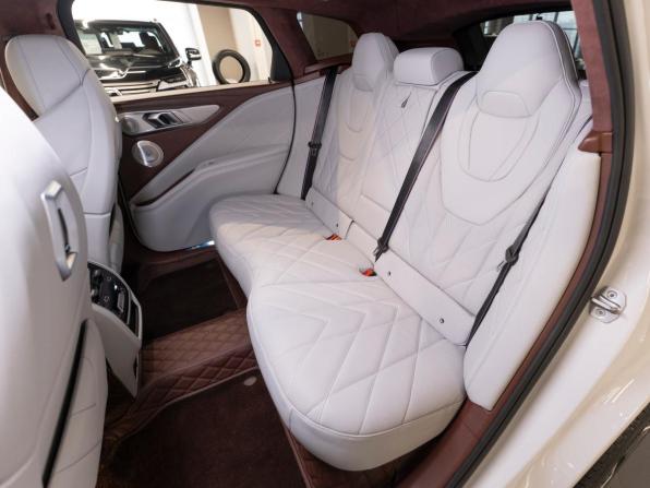 BMW XM с пробегом 2023 года, цена 14 600 000 рублей, 50697 км, внедорожник, Автокод Объявления