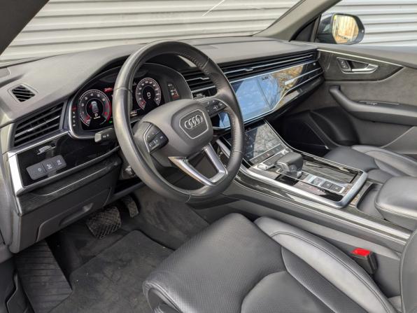 Audi Q8 I (4M) с пробегом 2018 года, цена 4 990 000 рублей, 132010 км, внедорожник, Автокод Объявления