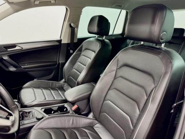Volkswagen Tiguan II Рестайлинг с пробегом 2021 года, цена 2 980 000 рублей, 152690 км, внедорожник, Автокод Объявления