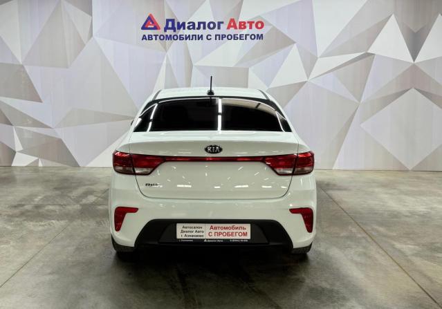 Kia Rio IV с пробегом 2018 года, цена 1 250 000 рублей, 125338 км, седан, Автокод Объявления