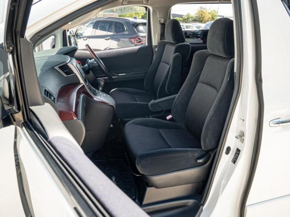 Toyota Vellfire I с пробегом 2008 года, цена 2 140 000 рублей, 171885 км, минивэн, Автокод Объявления