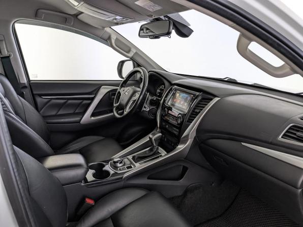Mitsubishi Pajero Sport III с пробегом 2017 года, цена 2 790 000 рублей, 103500 км, внедорожник, Автокод Объявления