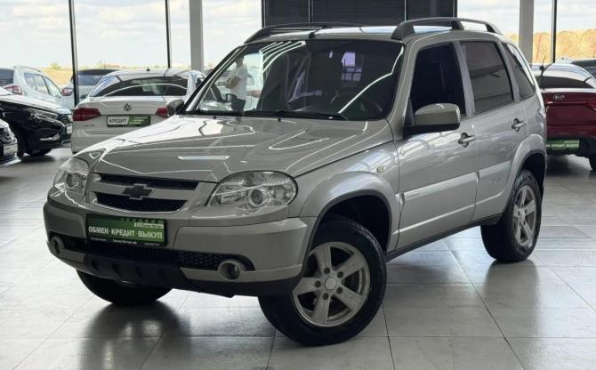 Chevrolet Niva I Рестайлинг с пробегом 2014 года, цена 649 000 рублей, 145000 км, внедорожник, Автокод Объявления