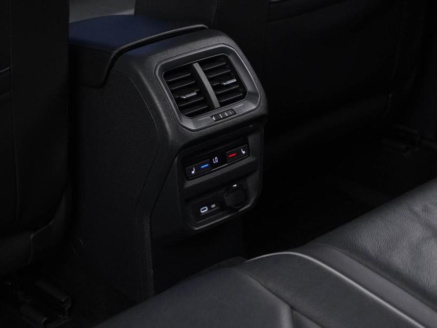 Volkswagen Tiguan II Рестайлинг Москва  - изображение 12