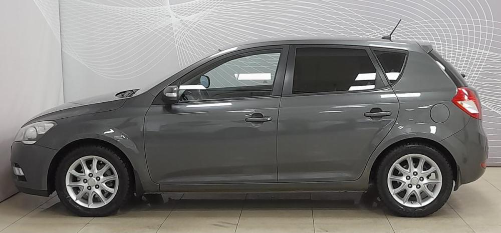 Kia Ceed I Рестайлинг Новокузнецк  - изображение 8