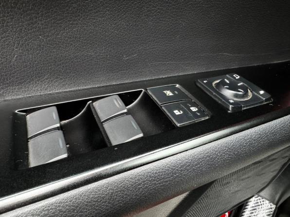 Lexus UX I с пробегом 2019 года, цена 2 940 000 рублей, 73100 км, внедорожник, Автокод Объявления