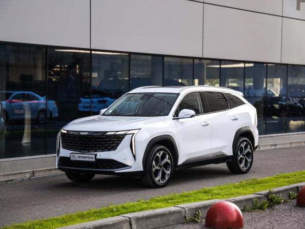 Geely Atlas II с пробегом 2023 года, цена 2 646 000 рублей, 44384 км, внедорожник, Автокод Объявления