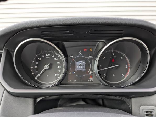Land Rover Discovery V с пробегом 2017 года, цена 3 800 000 рублей, 145371 км, внедорожник, Автокод Объявления