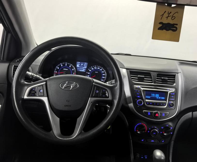 Hyundai Solaris I Рестайлинг Санкт-Петербург  - изображение 11