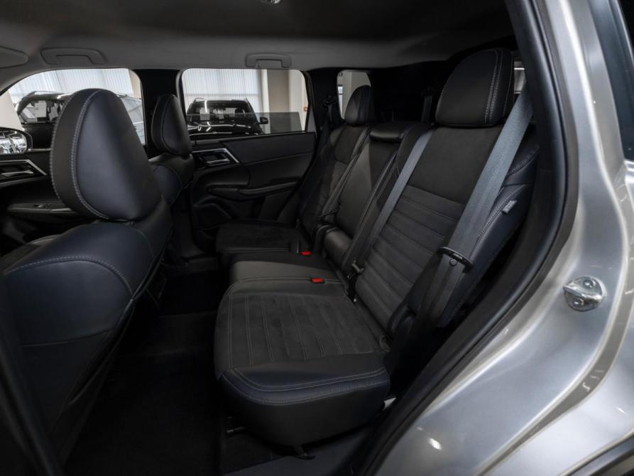 Mitsubishi Outlander IV Москва  - изображение 12