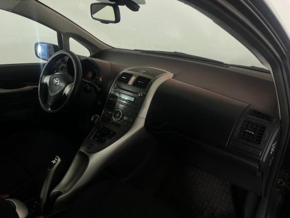 Toyota Auris I с пробегом 2007 года, цена 558 000 рублей, 274728 км, хэтчбек, Автокод Объявления