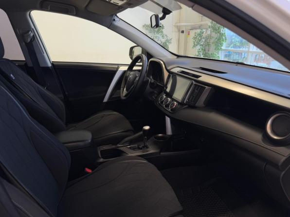 Toyota RAV4 IV (XA40) с пробегом 2013 года, цена 1 839 000 рублей, 137000 км, внедорожник, Автокод Объявления