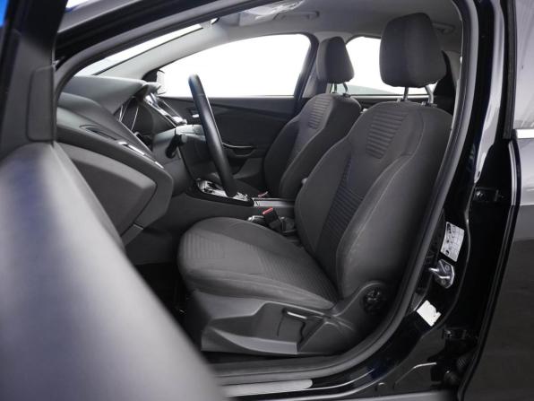 Ford Focus III Рестайлинг с пробегом 2017 года, цена 1 307 444 рубля, 66773 км, хэтчбек, Автокод Объявления