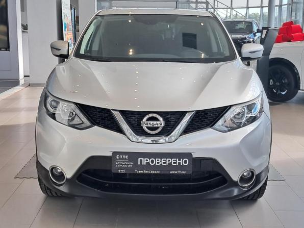Nissan Qashqai II с пробегом 2018 года, цена 1 949 000 рублей, 46475 км, внедорожник, Автокод Объявления
