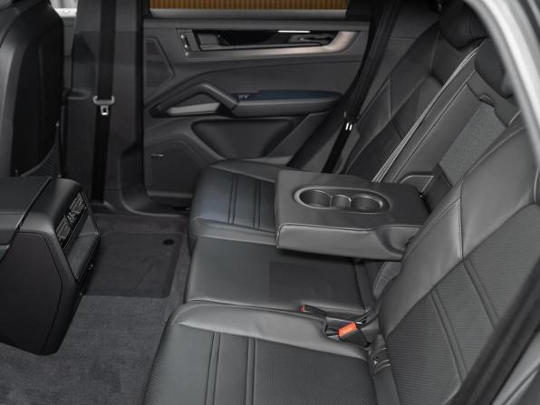 Новый Porsche Cayenne III Рестайлинг 2026 года, цена 17 990 000 рублей, внедорожник, Автокод Объявления