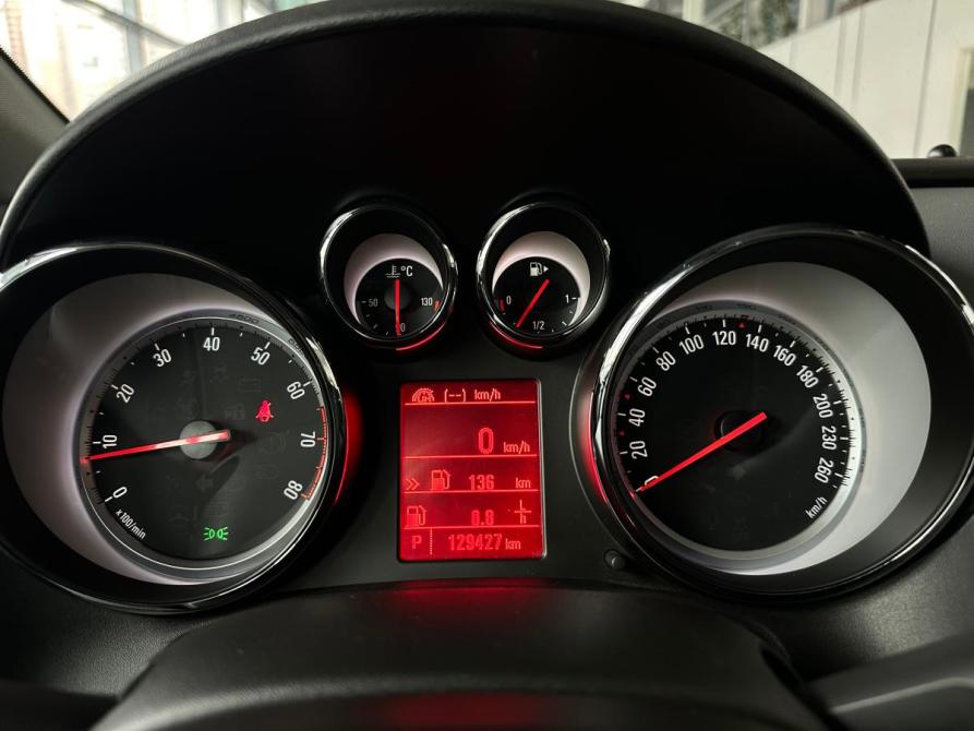 Opel Astra J Рестайлинг Санкт-Петербург  - изображение 21