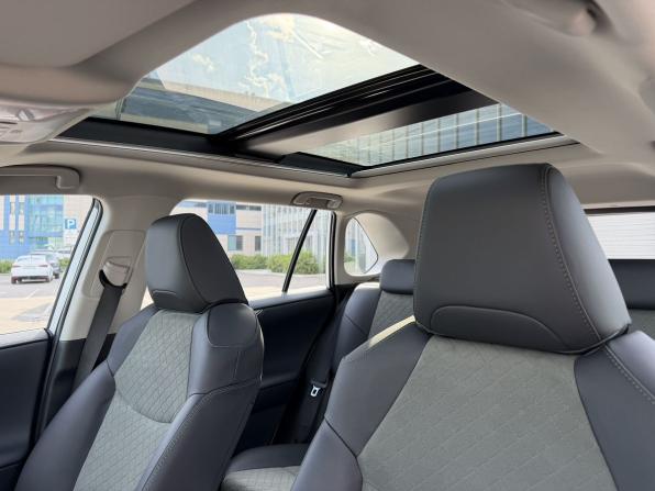 Toyota RAV4 V (XA50) с пробегом 2025 года, цена 4 050 000 рублей, 50 км, внедорожник, Автокод Объявления