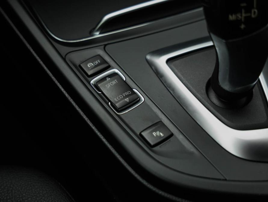 BMW 3 серии VI (F3x) Рестайлинг Санкт-Петербург  - изображение 18