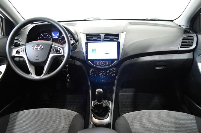 Hyundai Solaris I с пробегом 2012 года, цена 625 000 рублей, 184500 км, хэтчбек, Автокод Объявления
