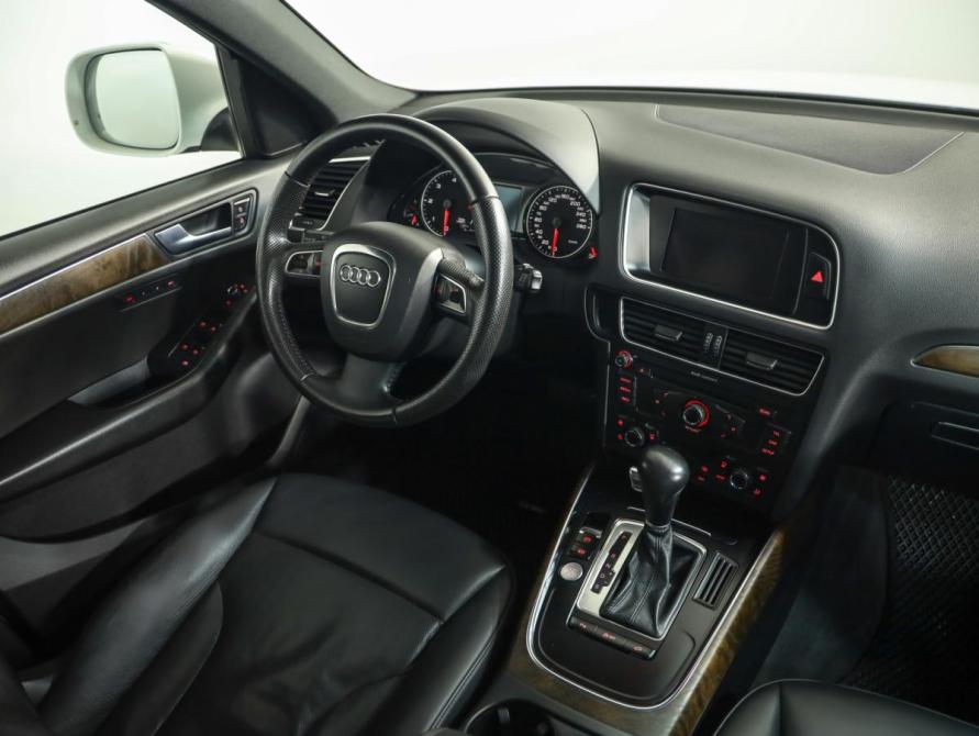 Audi Q5 I (8R) Рестайлинг Санкт-Петербург  - изображение 9