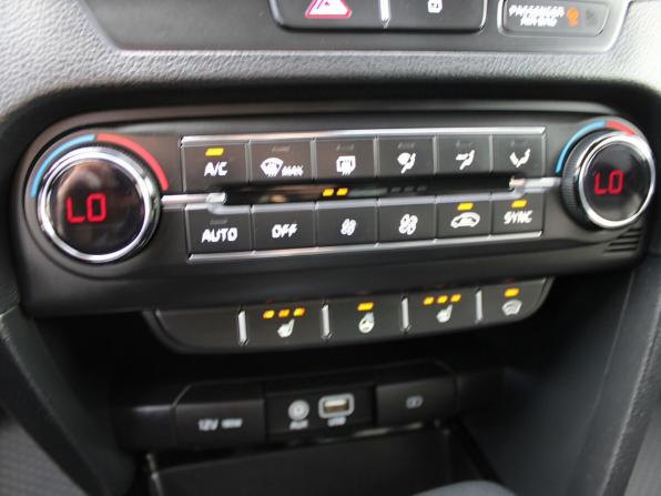 Kia Ceed III с пробегом 2019 года, цена 1 479 000 рублей, 163535 км, хэтчбек, Автокод Объявления