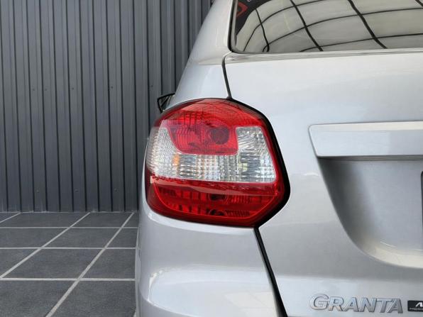 Lada (ВАЗ) Granta I Рестайлинг с пробегом 2022 года, цена 857 000 рублей, 50743 км, лифтбек, Автокод Объявления