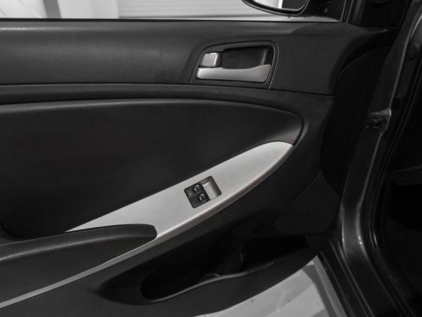 Hyundai Solaris I с пробегом 2013 года, цена 795 000 рублей, 149695 км, седан, Автокод Объявления