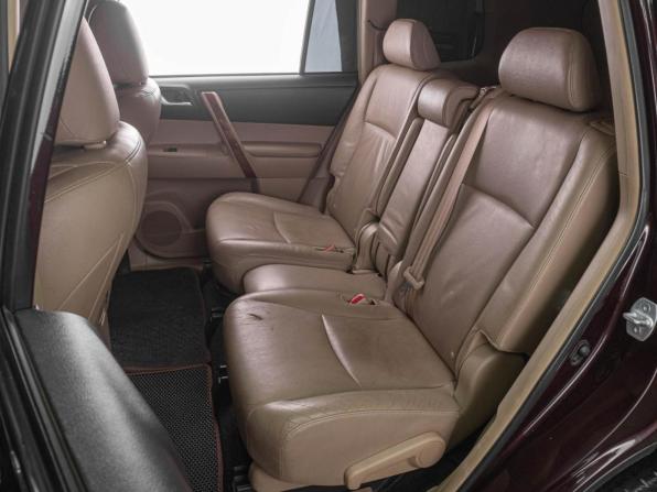 Toyota Highlander II (XU40) Рестайлинг с пробегом 2012 года, цена 2 199 000 рублей, 223837 км, внедорожник, Автокод Объявления