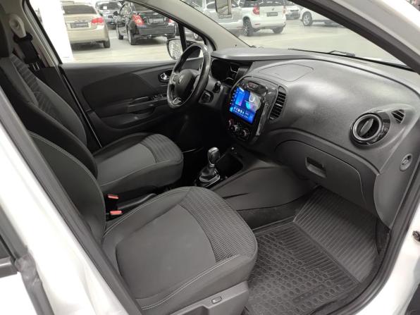Renault Kaptur I с пробегом 2018 года, цена 1 070 000 рублей, 227106 км, внедорожник, Автокод Объявления